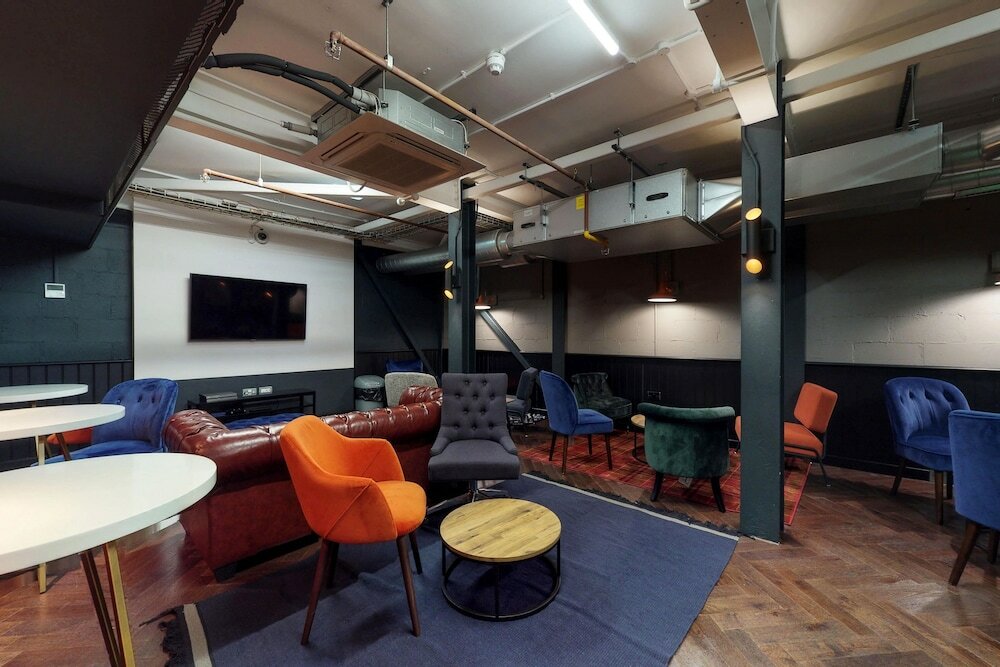 Фото 166919390004