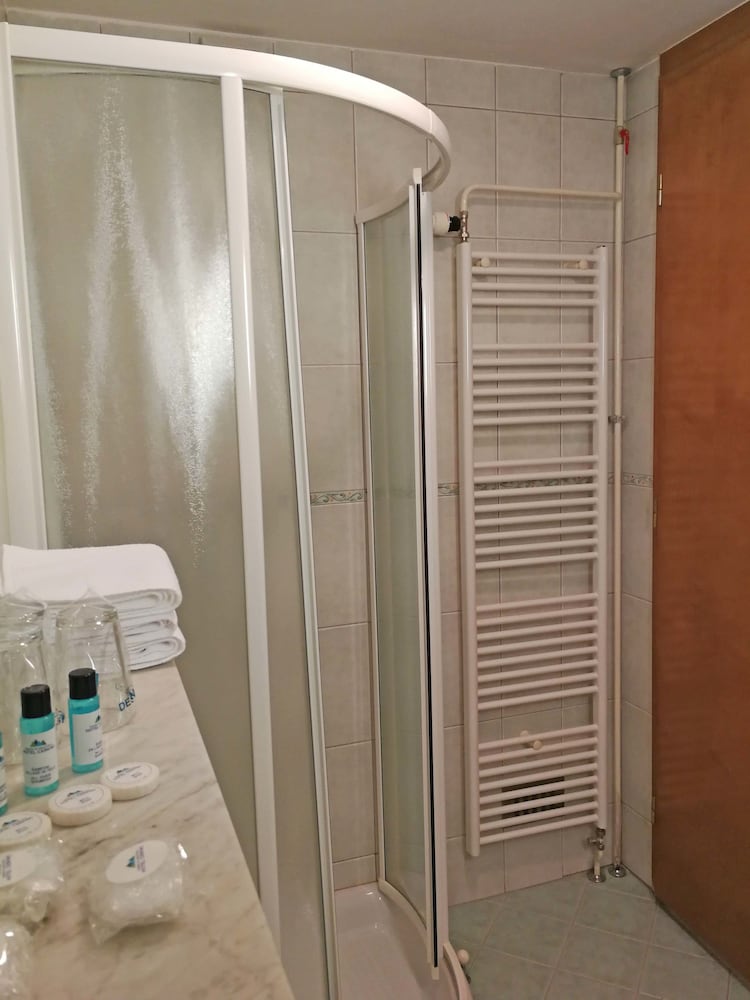 Фото Hotel Cerkno