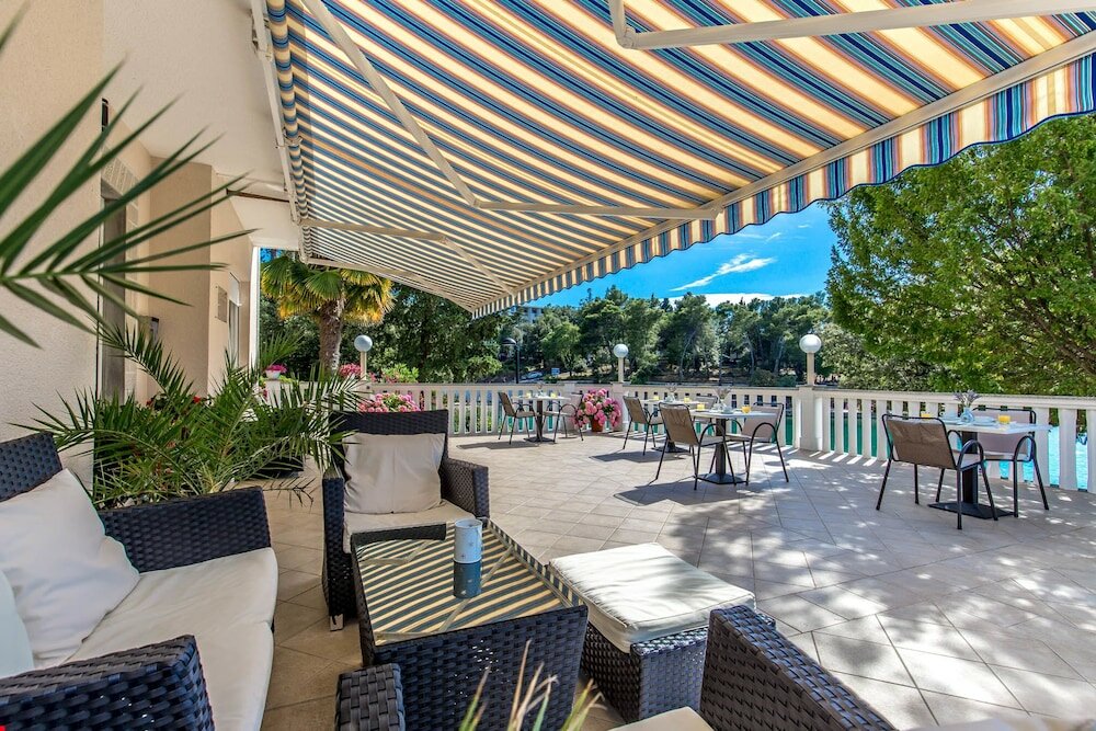 Фото Apartments Bogović