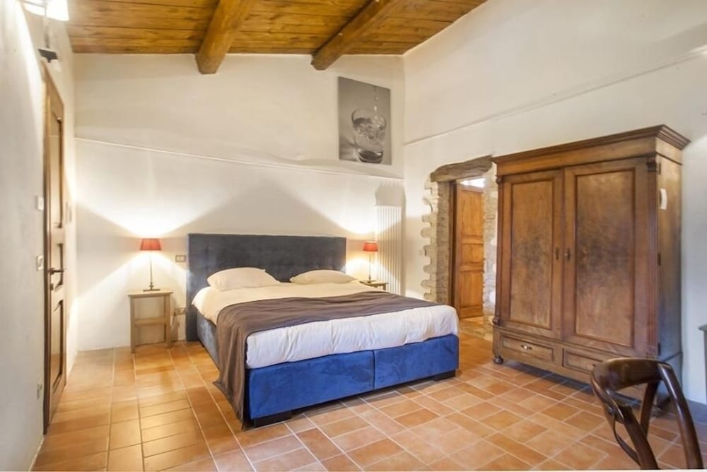 Фото Countryhouse Villa La Farfalla