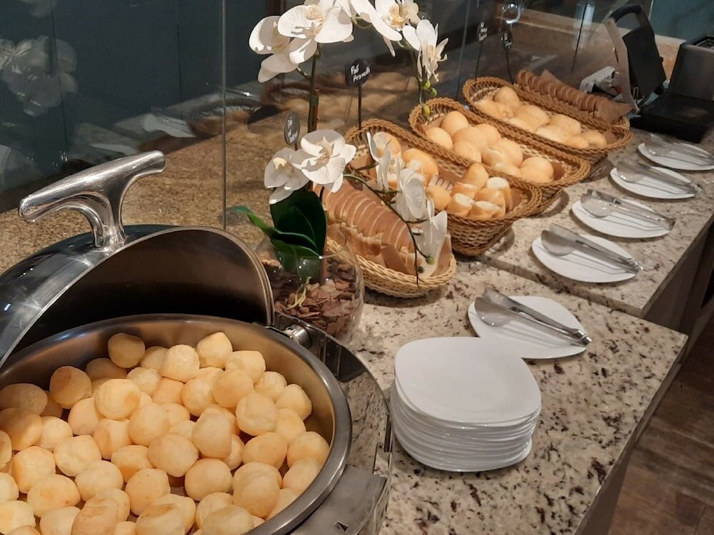 Фото Golden Tulip Goiania Address