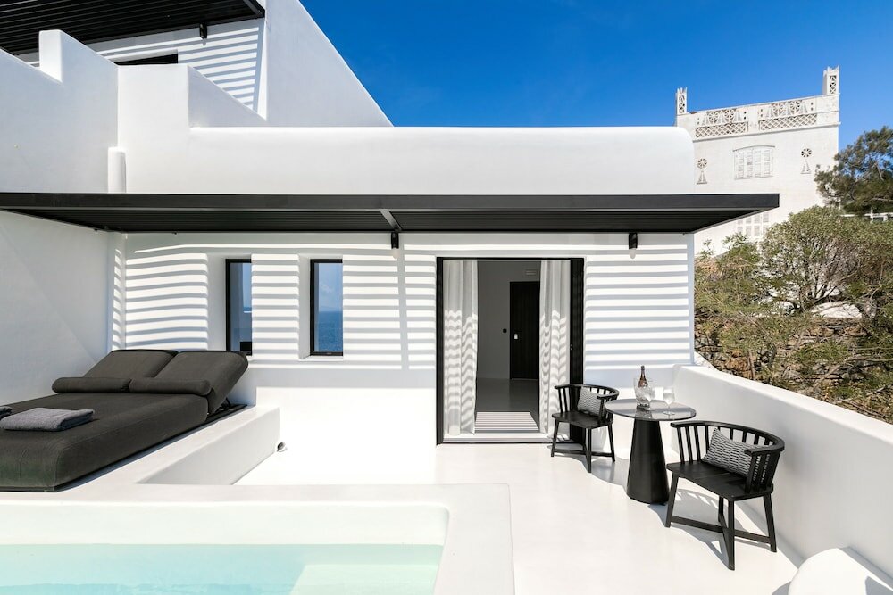 Фото Tagoo Black