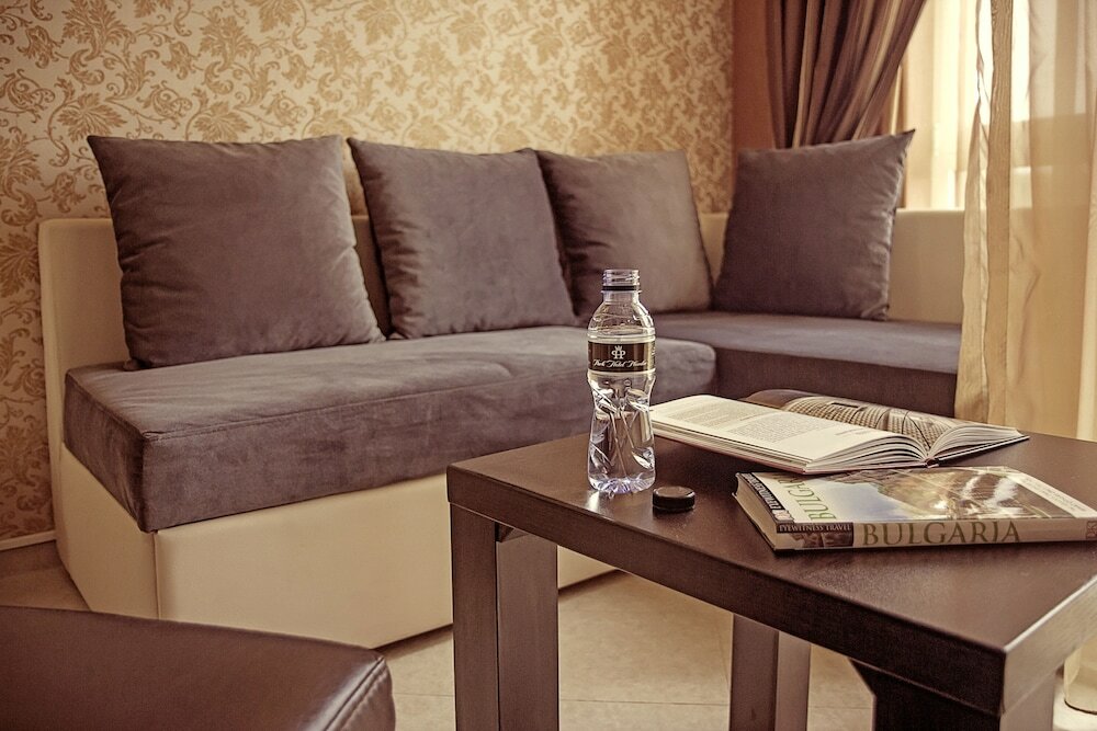 Фото Park Hotel Plovdiv