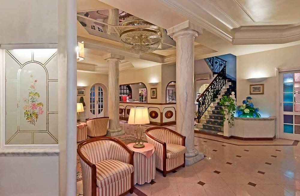 Фото Hotel Alba sul Mare