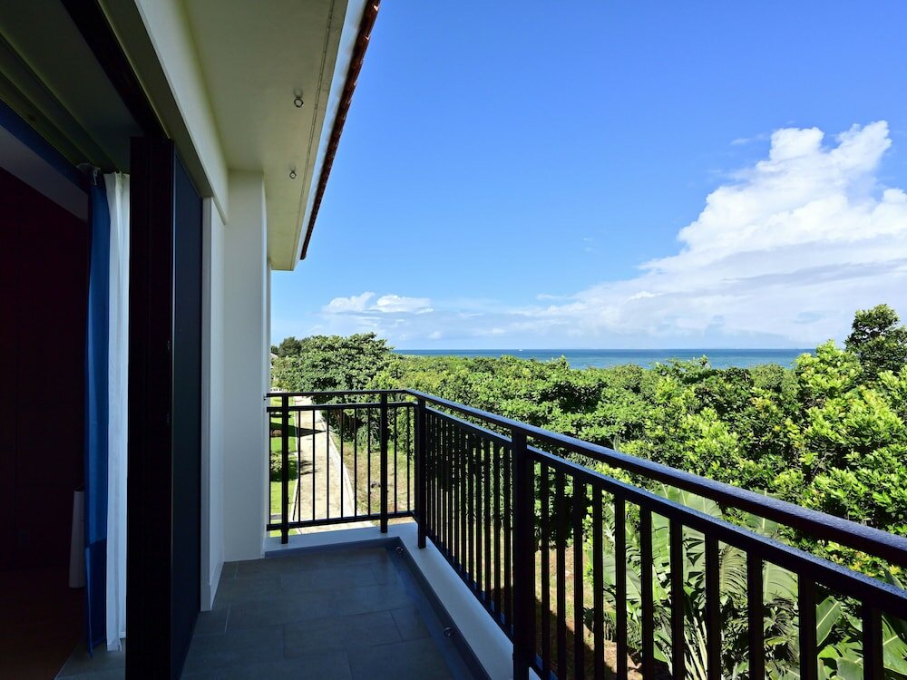 Фото Fusaki Beach Resort Hotel & Villas