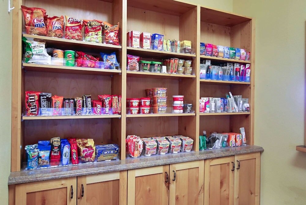 Фото Hawthorn Suites by Wyndham Minot