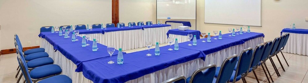 Фото Golden Tulip Goiania Address