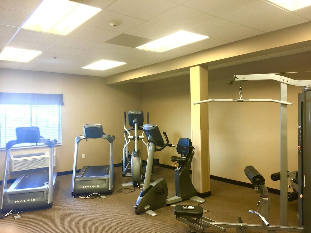 Фото Hawthorn Suites by Wyndham Minot