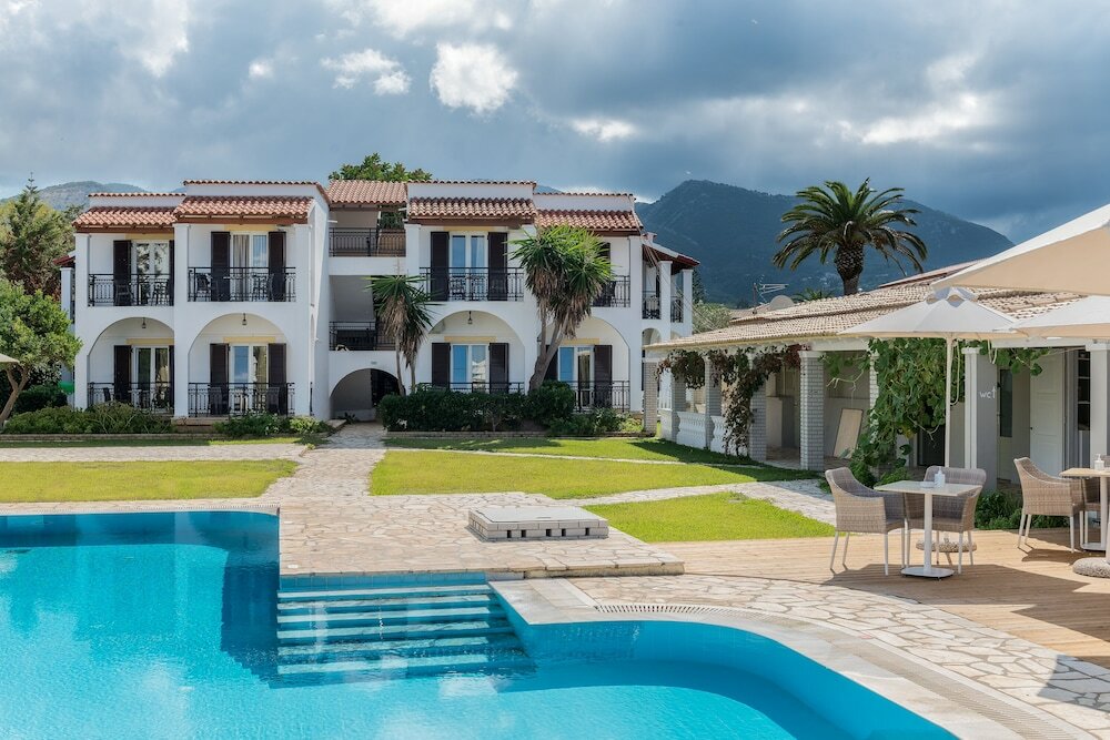 Фото Filorian Hotel Apartments