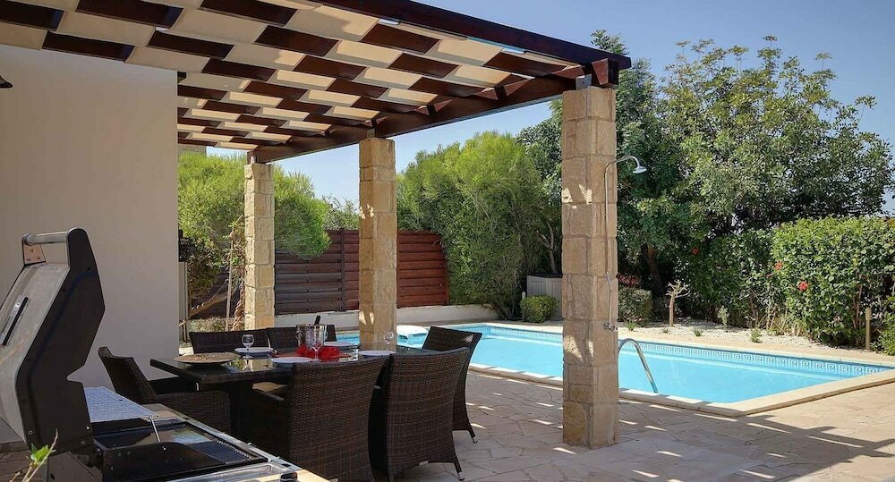 Фото Villa Hg12 - Athina