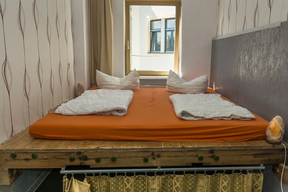 Фото Lollis Homestay - Hostel