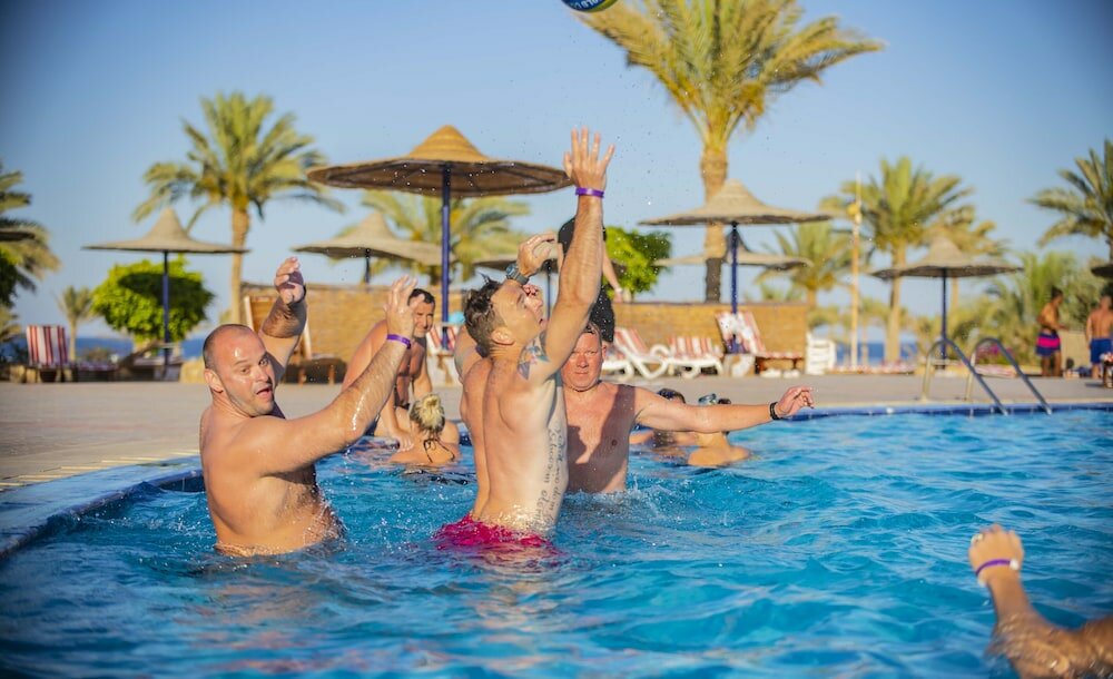 Фото Blend Elphistone Resort