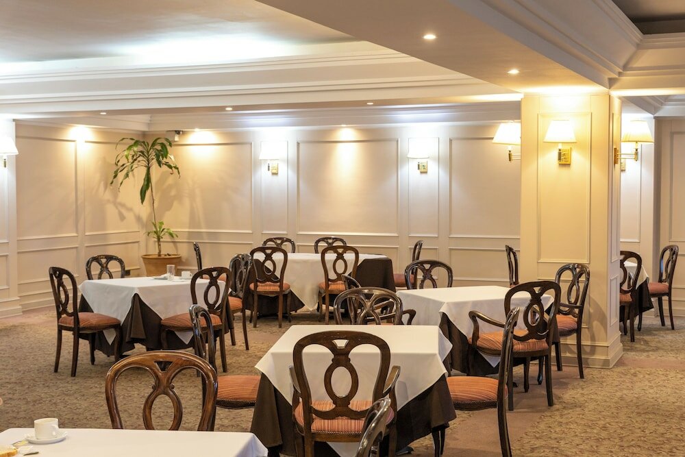 Фото Hotel Puerta del Sur