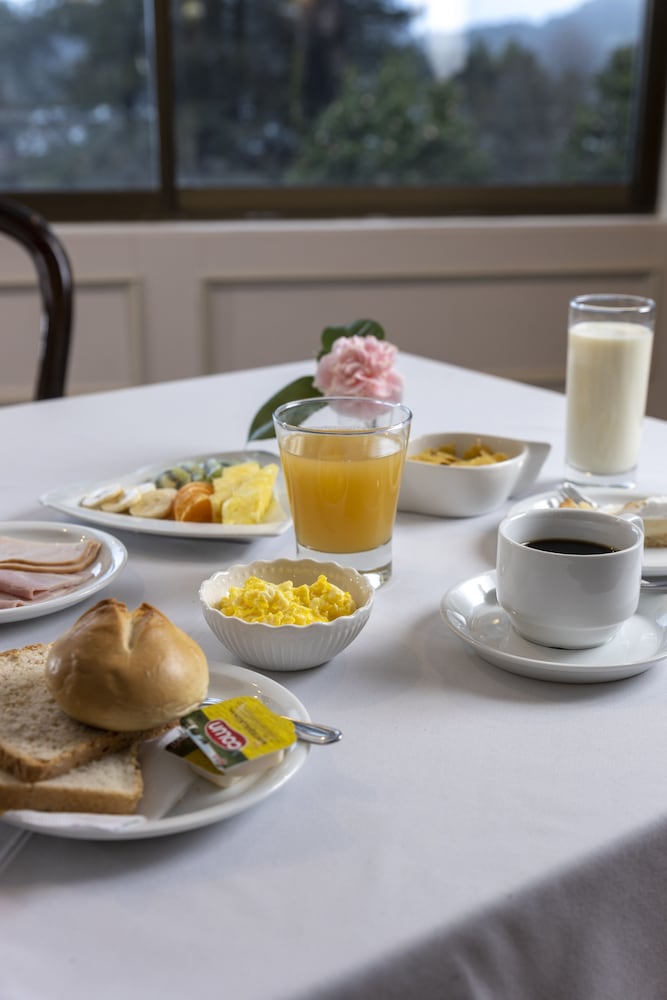 Фото Hotel Puerta del Sur