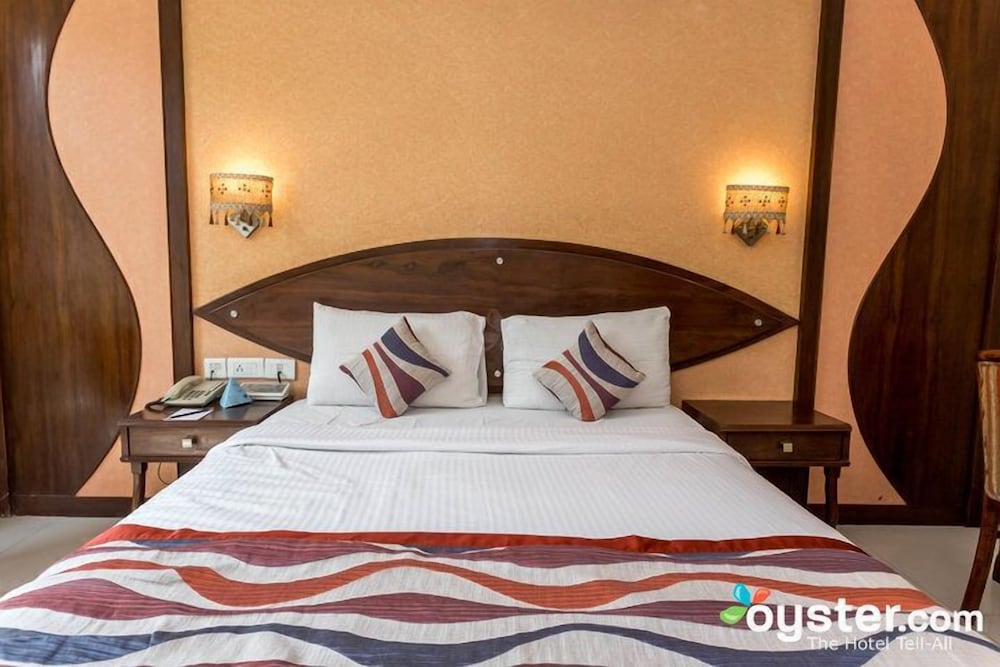 Фото Hotel Shubhangan