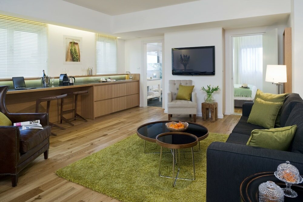 Фото The Rothschild 71