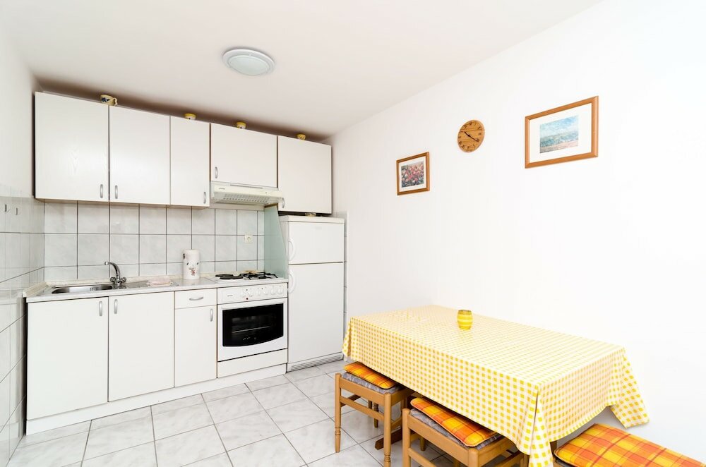 Фото Apartments Šestanović