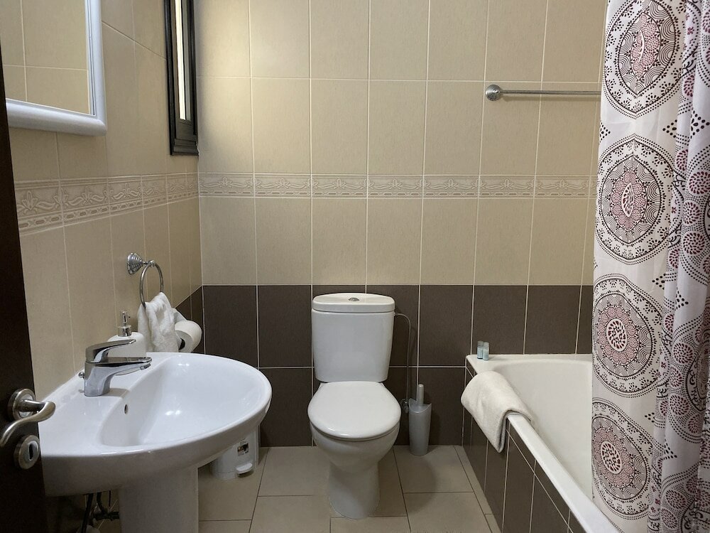 Фото Seashell Apartments