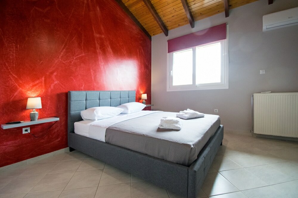 Фото Sunset Apartments near Athens Airport