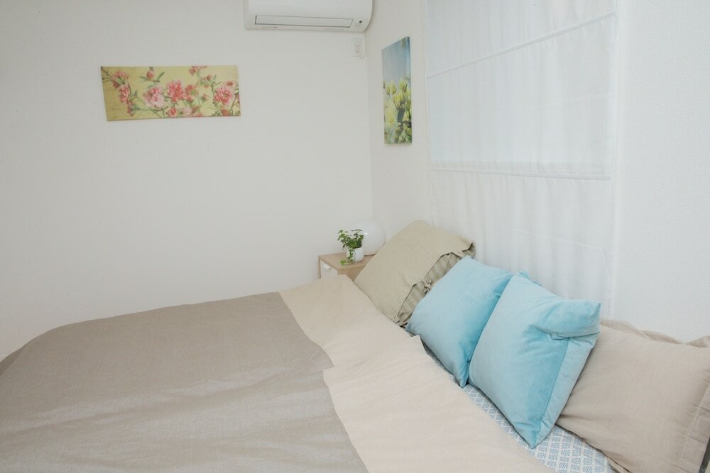 Фото Nishi-Sugamo Guest House. 2min to Nishi-Sugamo Sta. 13min to Ikebukuro Sta