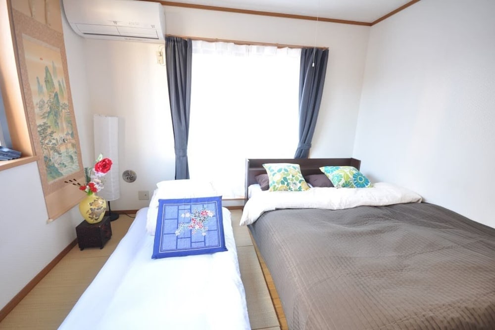 Фото Komagome Luxury House