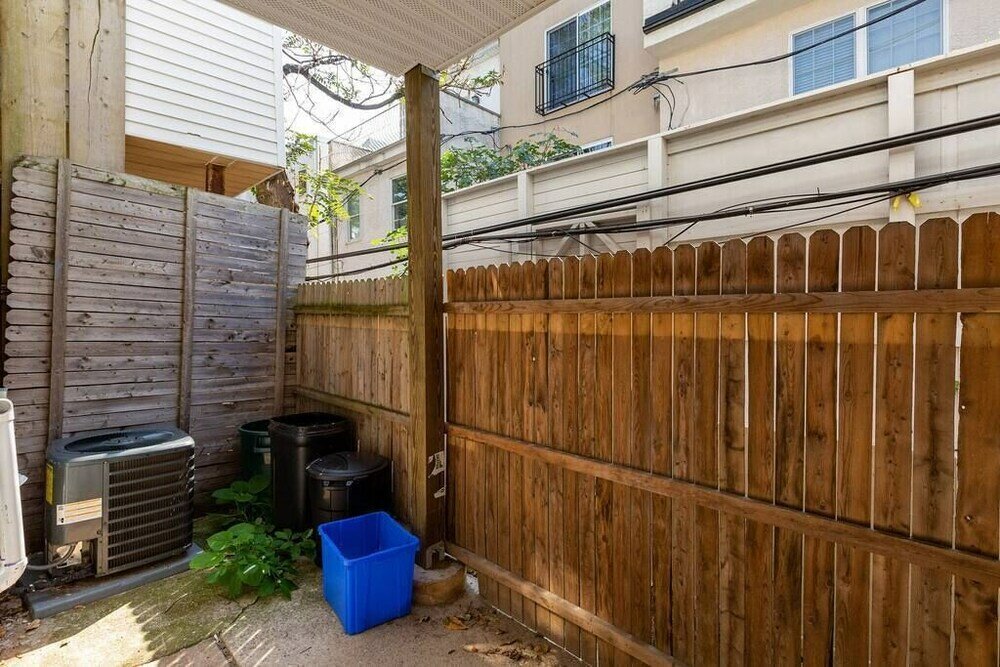 Фото 1838 Webster