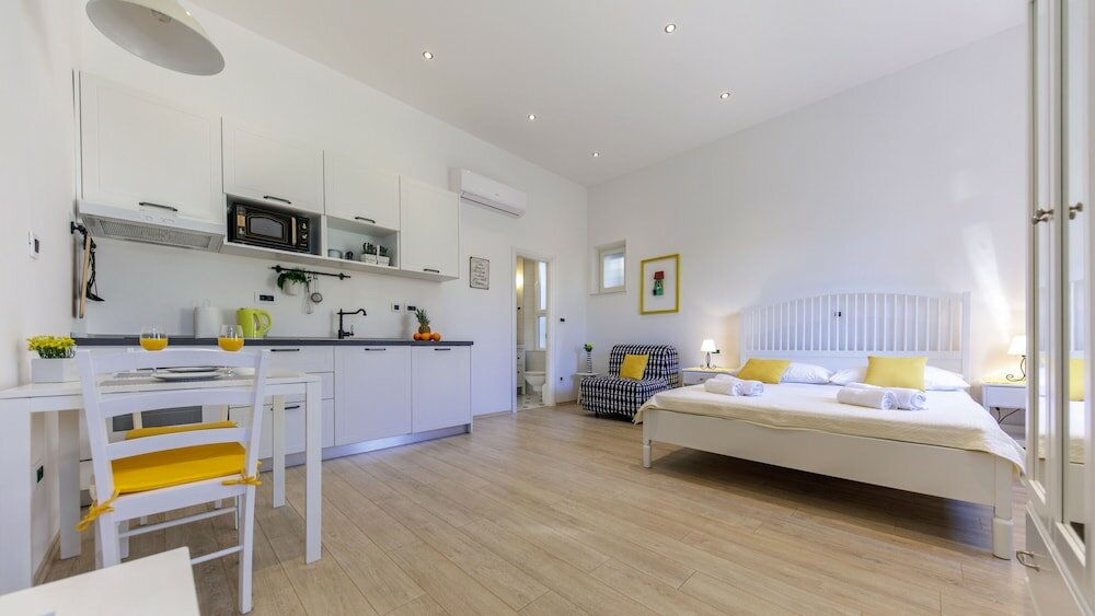 Фото Ivano's studio apartments