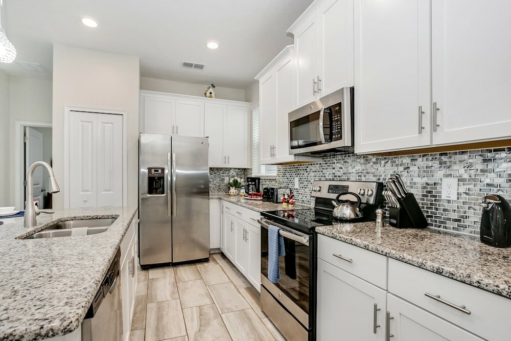 Фото 5 Bed 4 Ba Villa with Game Room, Pool & SPA