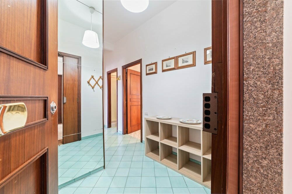 Фото Vietri sul Mare Roomy Flat with Parking