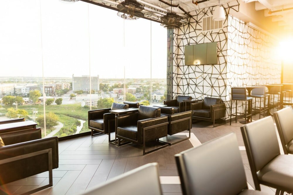 Фото Tru by Hilton Dallas Downtown Market Center