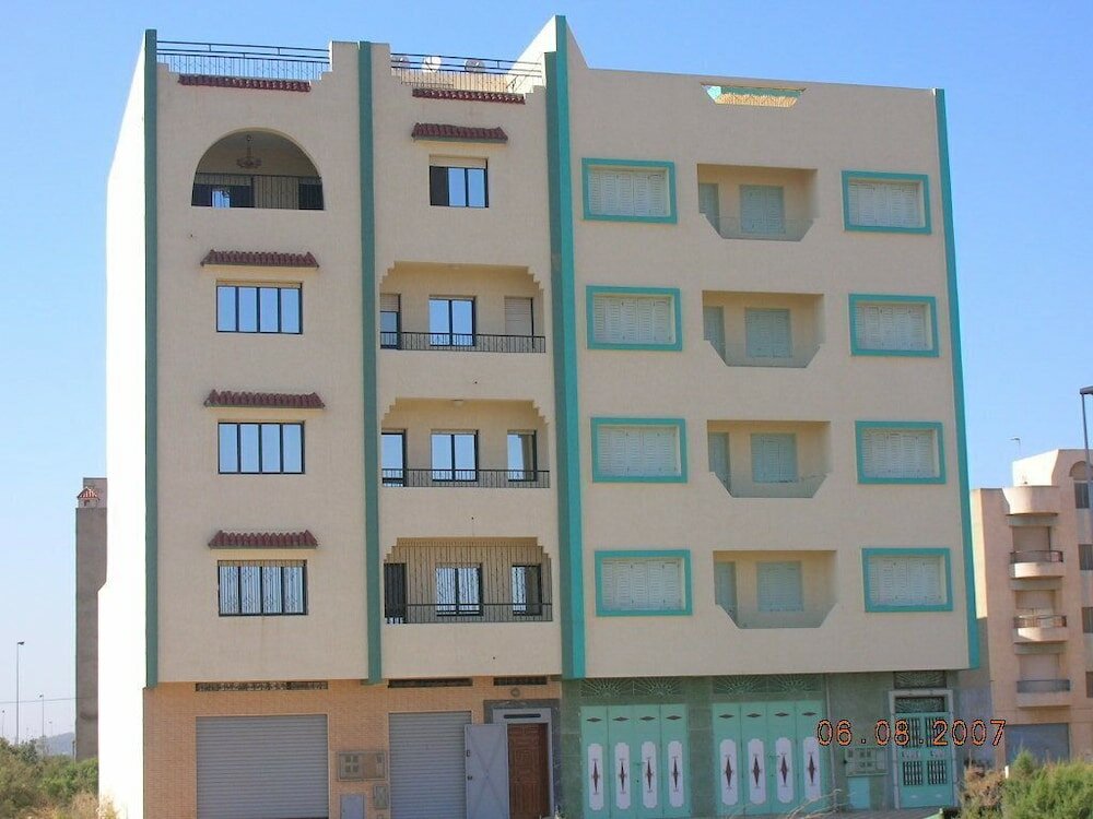 Фото отеля 1