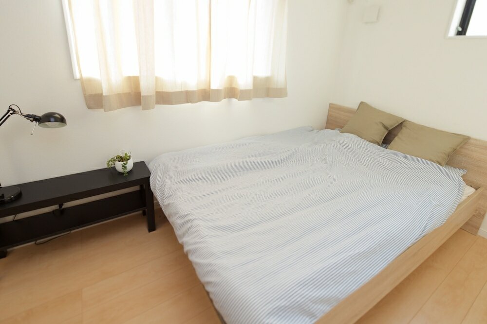 Фото Nishi-Sugamo Guest House. 2min to Nishi-Sugamo Sta. 13min to Ikebukuro Sta