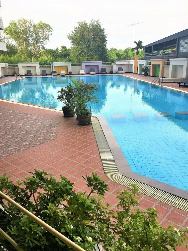Hotel 700 Meters to Jomtien Beach 8 Mins - Pattaya City, Pattaya, photo