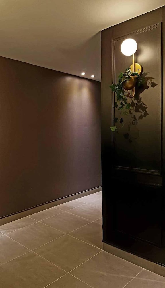 Фото Hotel Frenchcode