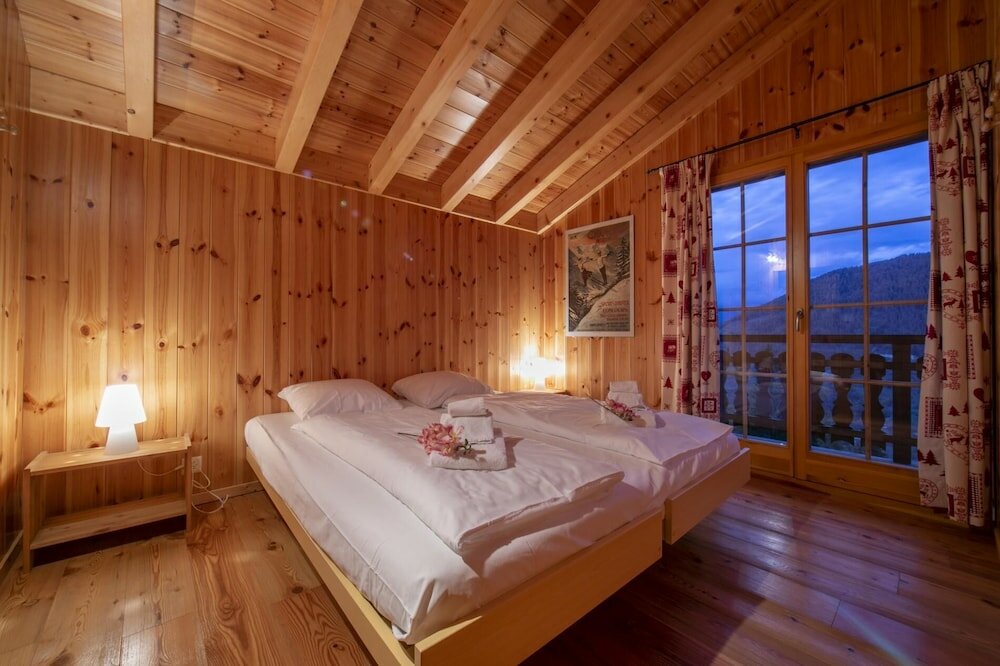 Фото Chalet La Caleche