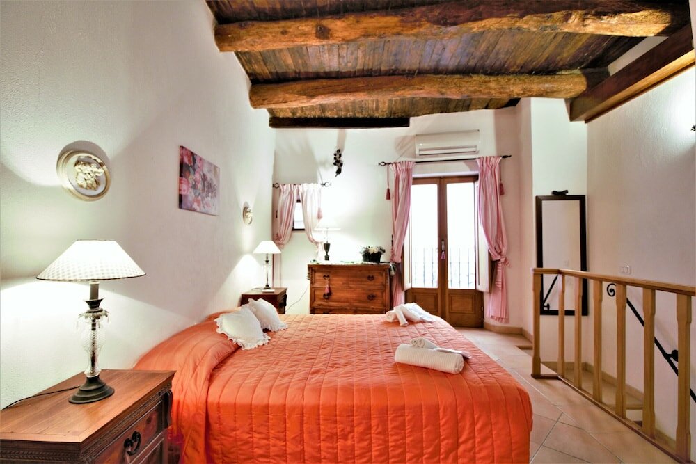 Фото Holidaycasa Rinaldo - A due Passi dal Mare