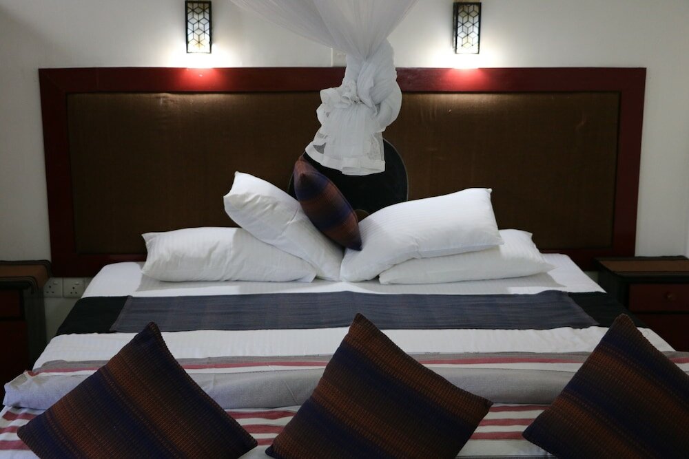 Фото Whispering Ocean