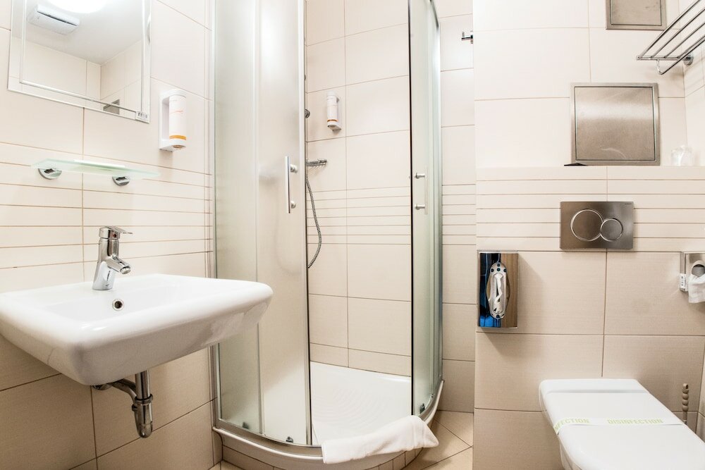 Фото Alexandra Business Hotel