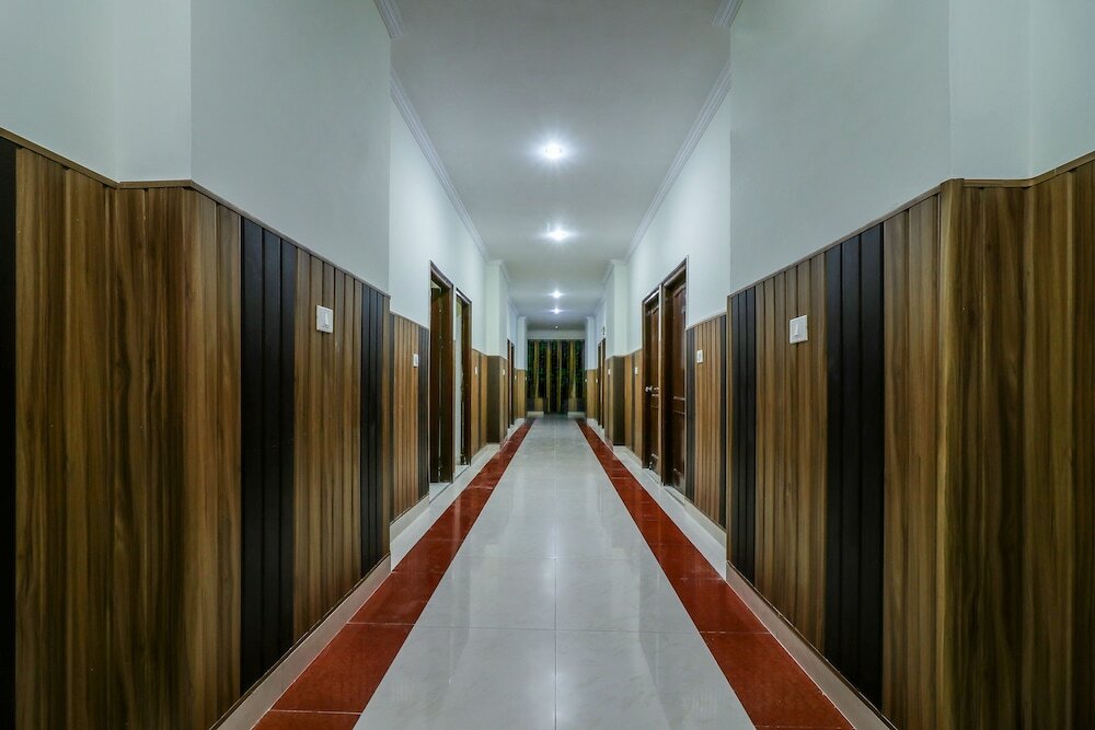 Фото Oyo 18465 Hotel Nestway