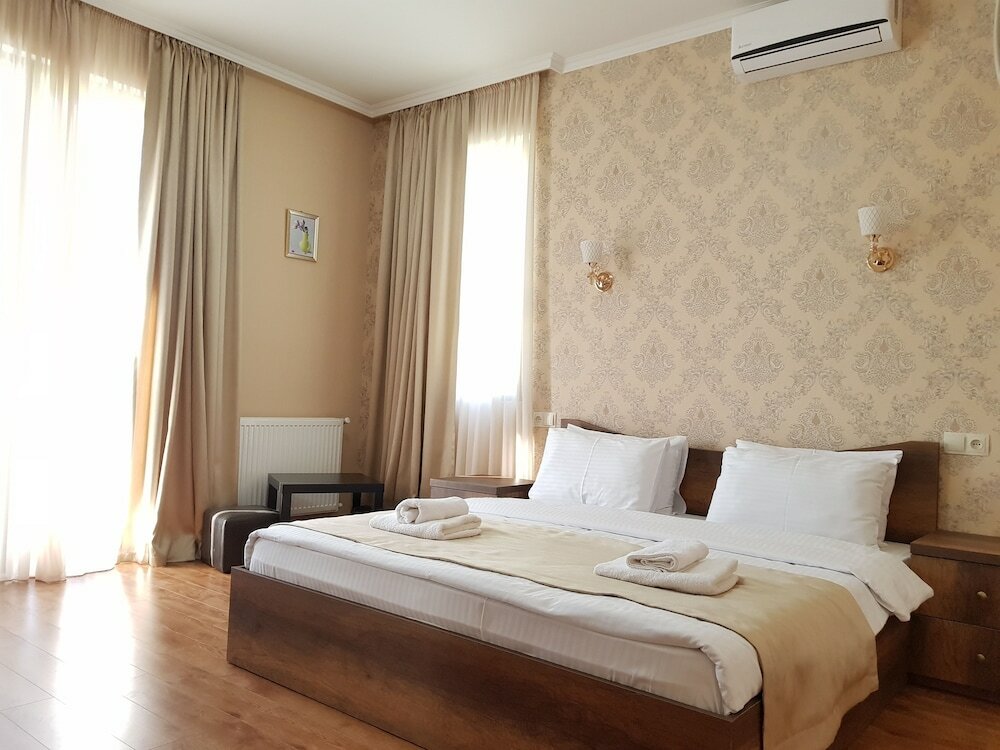 Фото Золотая линия