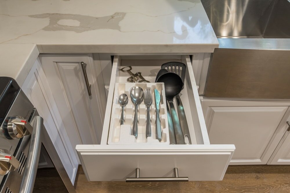 Фото Luxurious Studio City Home