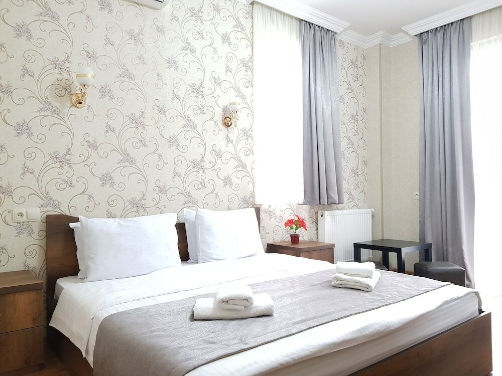 Фото Золотая линия