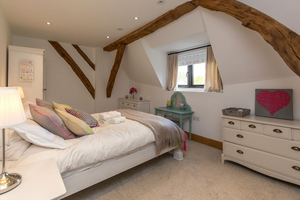 Фото The Tithe Barn