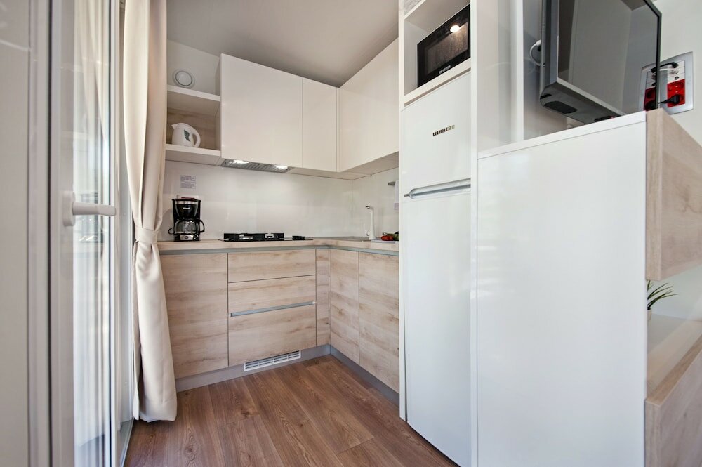 Фото Mediteran kamp Mobile Homes in Camping Puntica