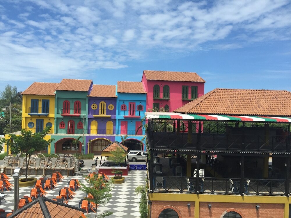 Фото отеля 1