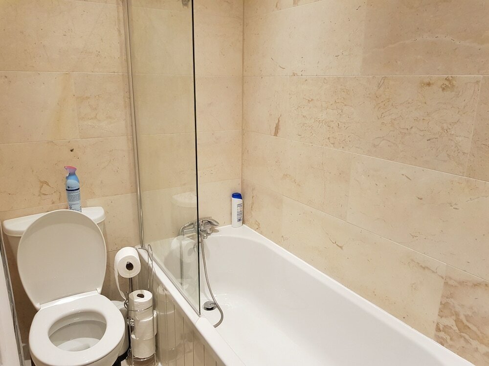 Фото Chiltern Apartment