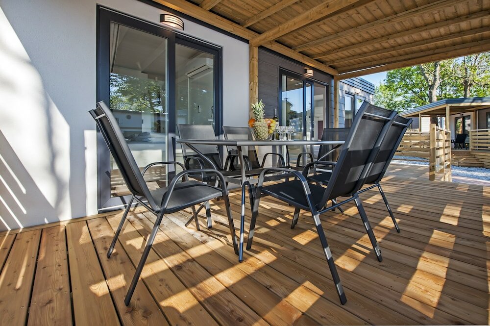 Фото Mediteran kamp Mobile Homes in Camping Puntica