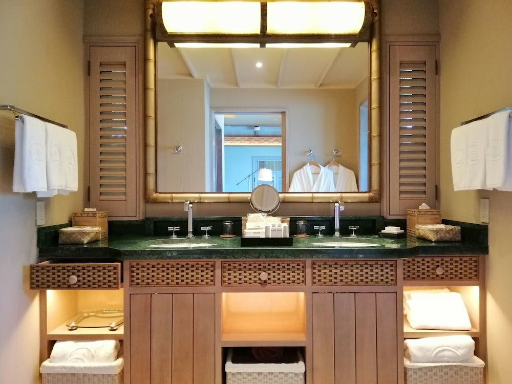 Фото The Pristine Villas and Bungalows at Palau Pacific Resort