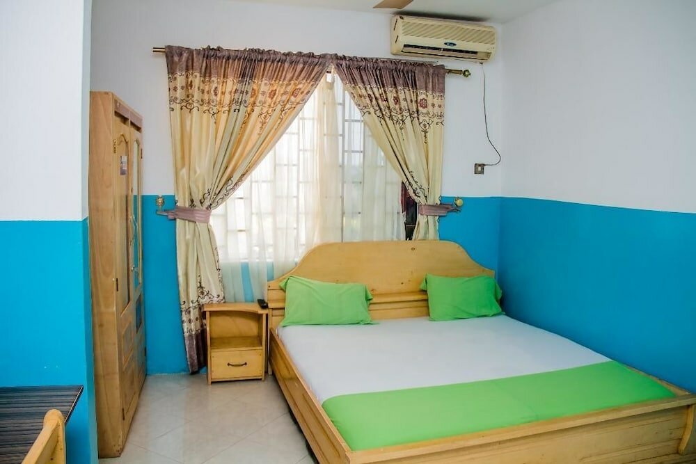 Фото Elizz Guest House