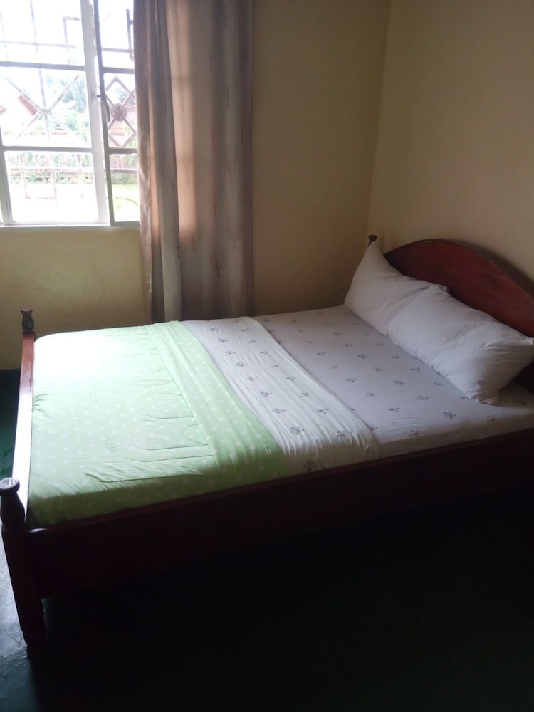 Фото East Africa Amazon Guest House